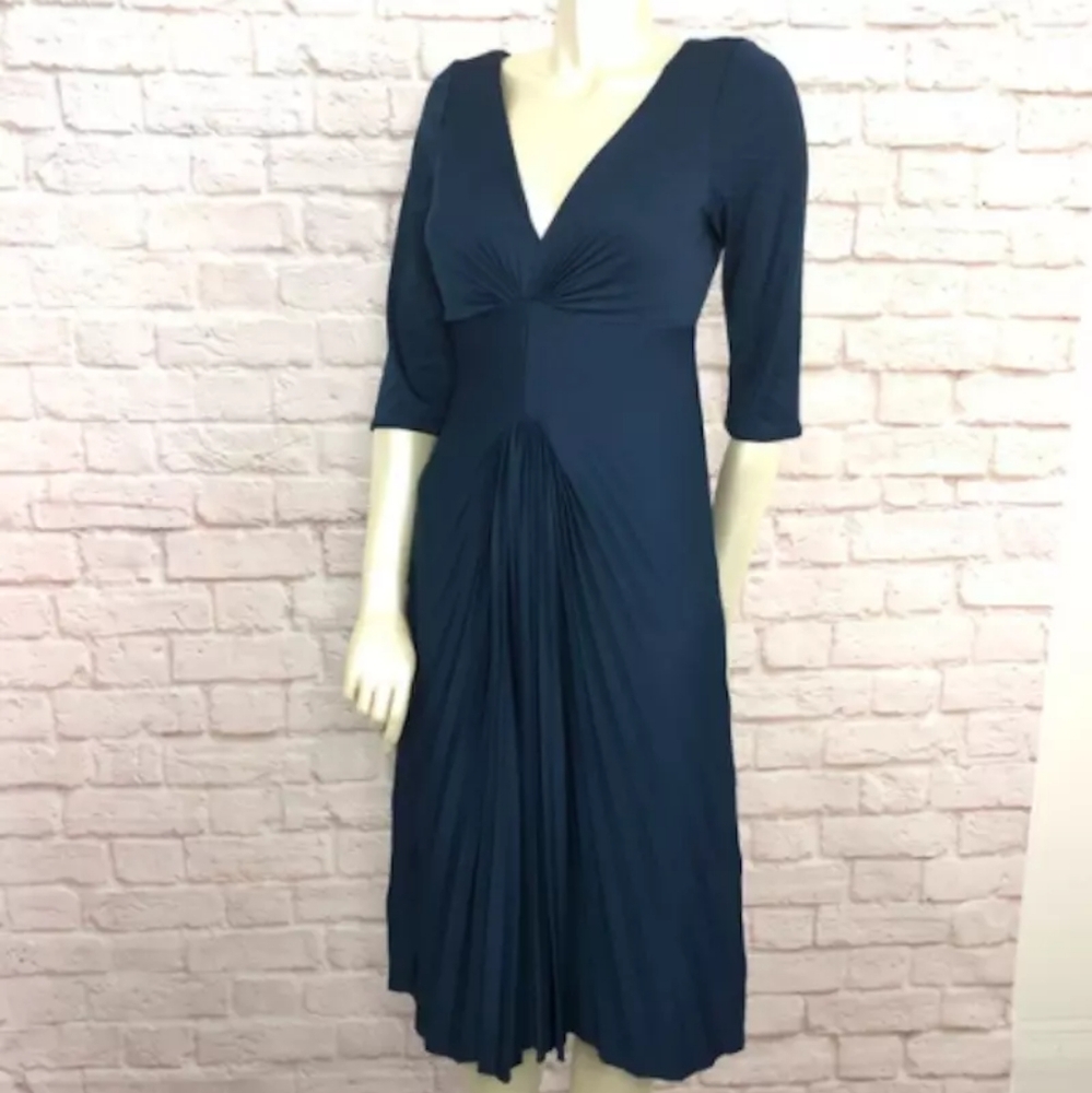 Max Azria Gold Label Navy Blue Accordion Pleat Knee Length Dress 3/4 Sleeve- M/L